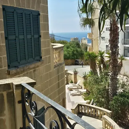 Xemxija *