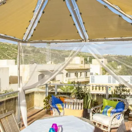 Xemxija Apartment *