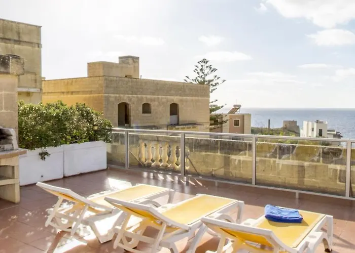 Apartment Xemxija Xlendi
